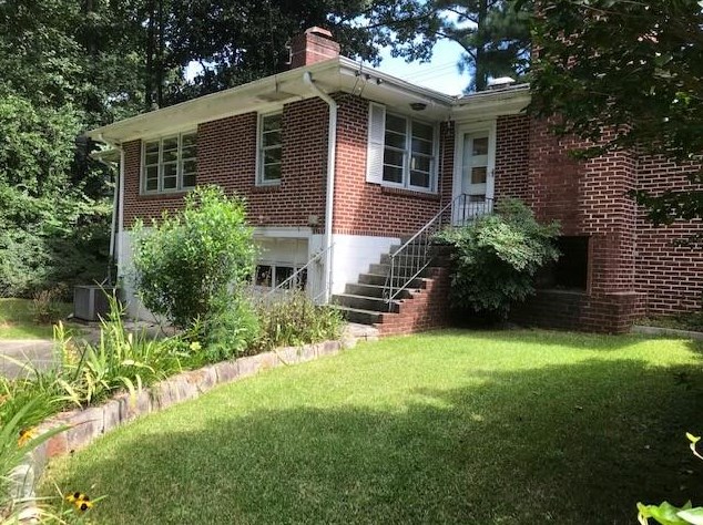 1970 Roxboro Rd, Atlanta GA 30324-2543 exterior