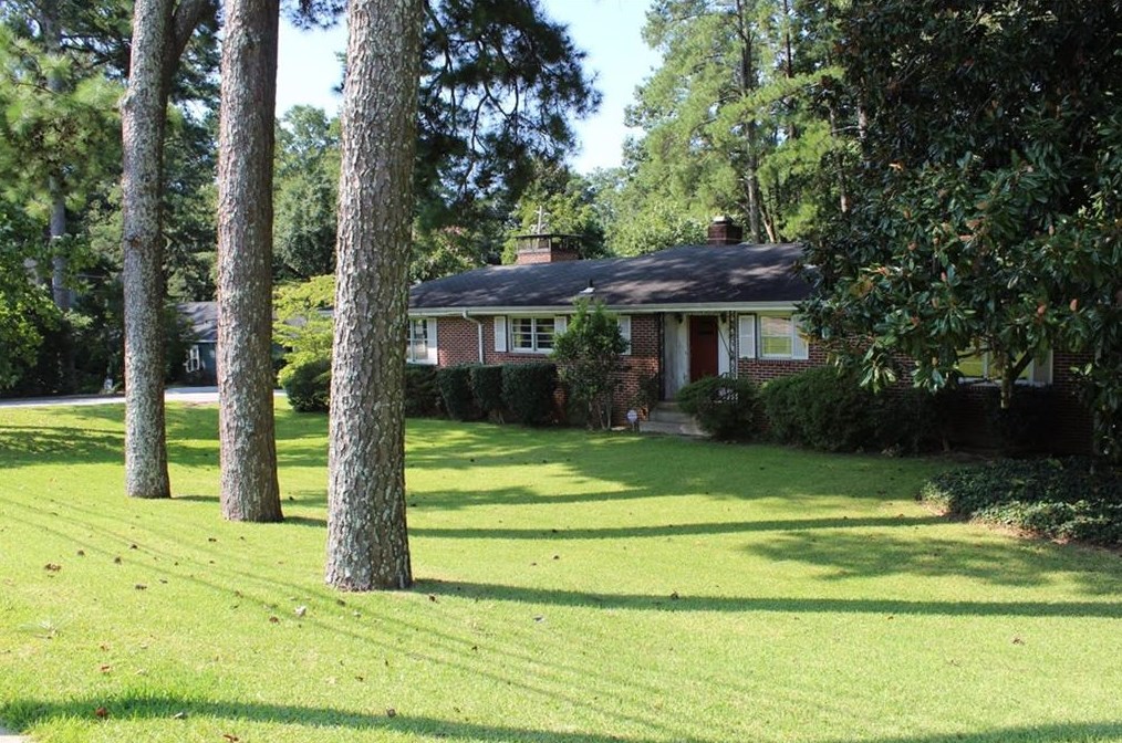 1970 Roxboro Rd, Atlanta GA 30324-2543 exterior