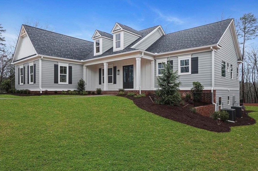 475 Fawn Glen Dr, Roswell, GA 30075-6835
