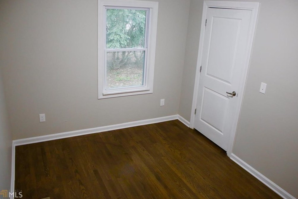 2277 Pryor Rd, Atlanta GA 30315-3725 exterior