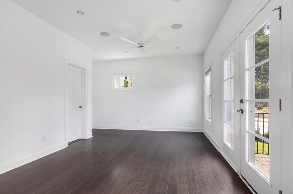 134 Wieuca Rd, Atlanta GA  30342-3219 exterior