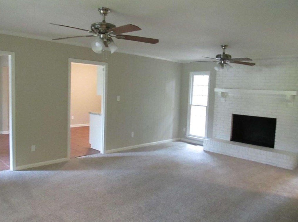 191 Cannon Dr, Leesburg, GA 31763-4312