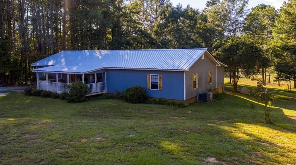 1345 Windom Rd, Tallapoosa, GA 30176-4004