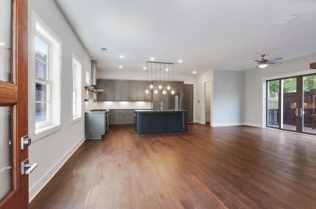 48 Walthall St, Atlanta, GA 30307-2623