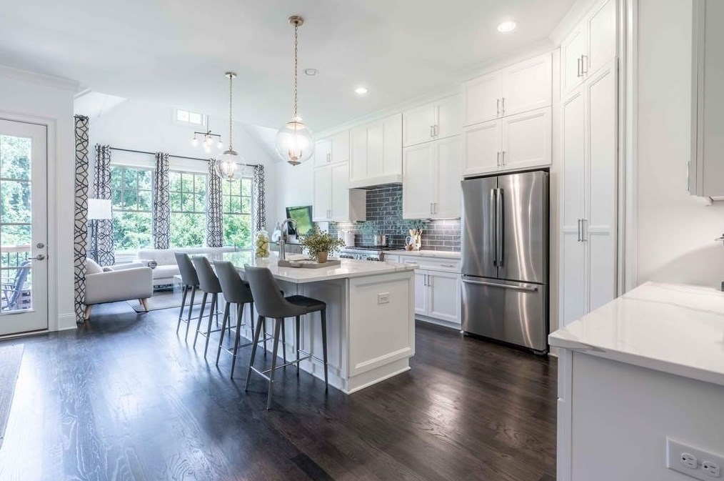2745 Paces Lookout Ln, Atlanta, GA 30339-1855