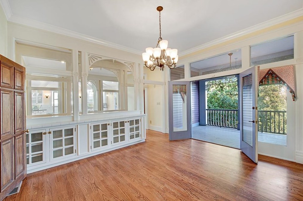 80 Waddell St, Atlanta GA  30307-2465 exterior
