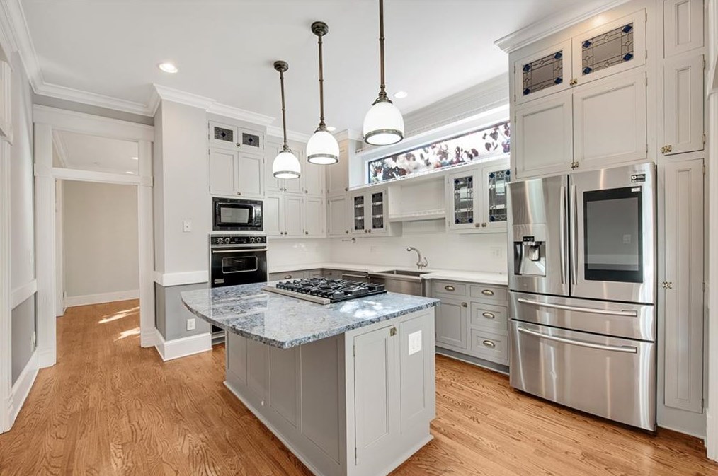 80 Waddell St, Atlanta GA  30307-2465 exterior