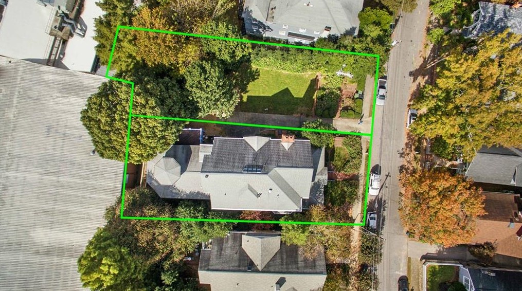 80 Waddell St, Atlanta, GA 30307-2465