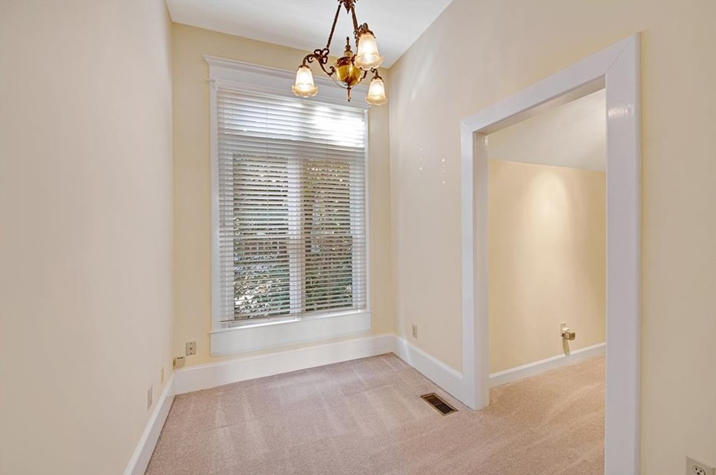 80 Waddell St, Atlanta GA  30307-2465 exterior
