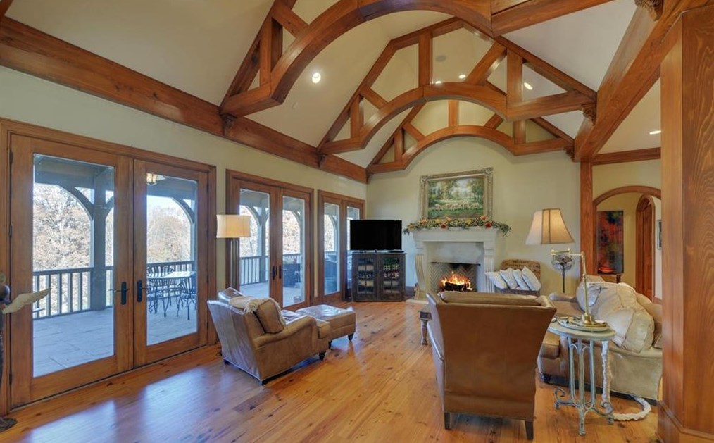 8639 Forrester Rd, Lula, GA 30554
