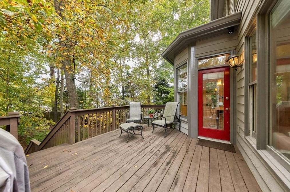 1142 Waldorfs Ct, Decatur GA  30033-3439 exterior