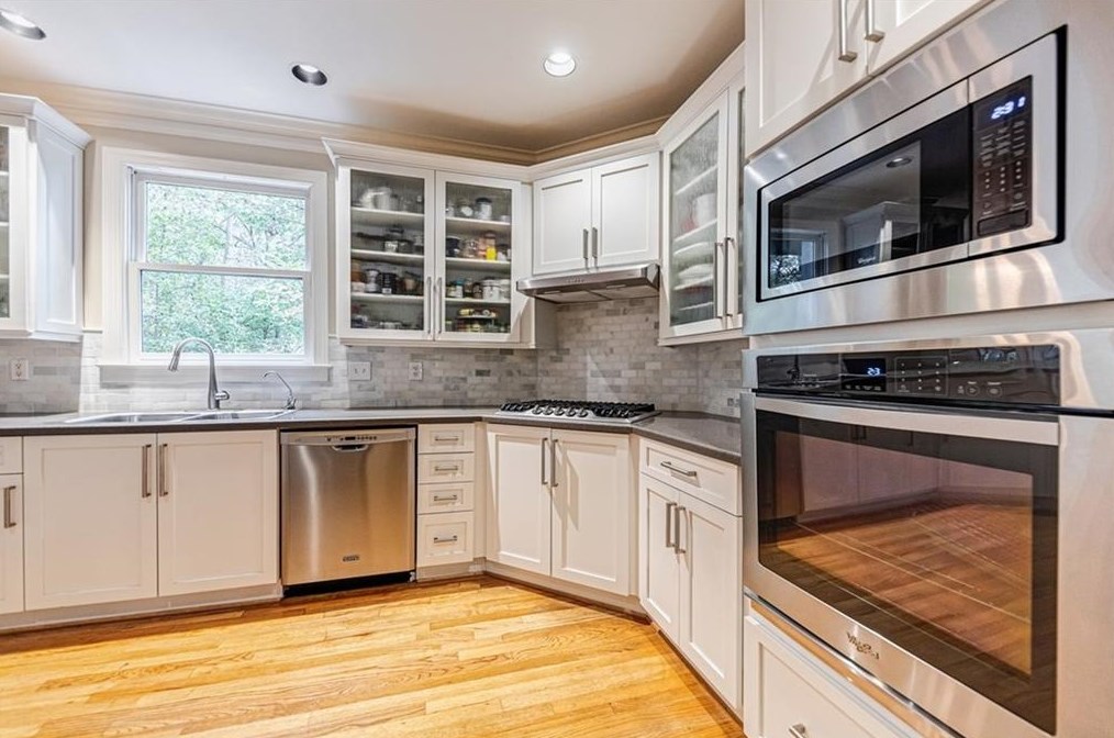 1142 Waldorfs Ct, Decatur GA  30033-3439 exterior