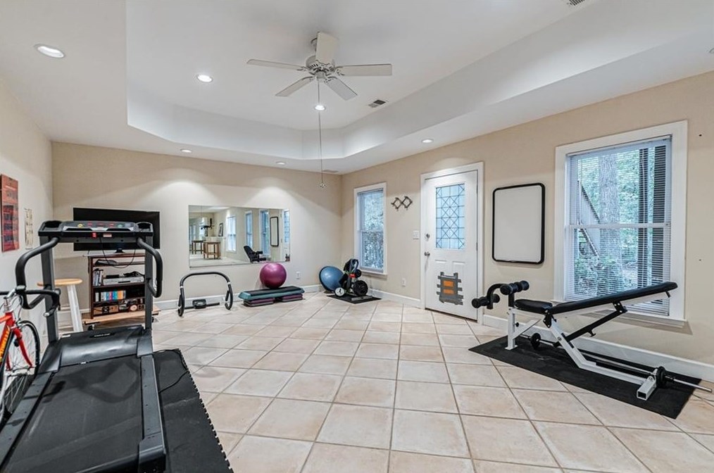 1142 Waldorfs Ct, Decatur GA  30033-3439 exterior