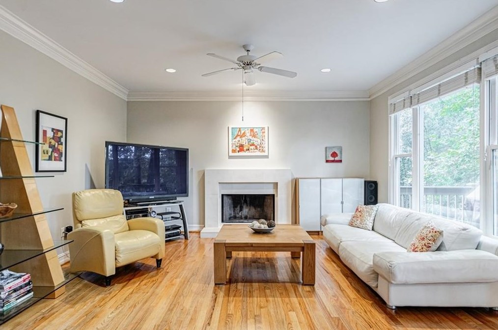 1142 Waldorfs Ct, Decatur GA  30033-3439 exterior