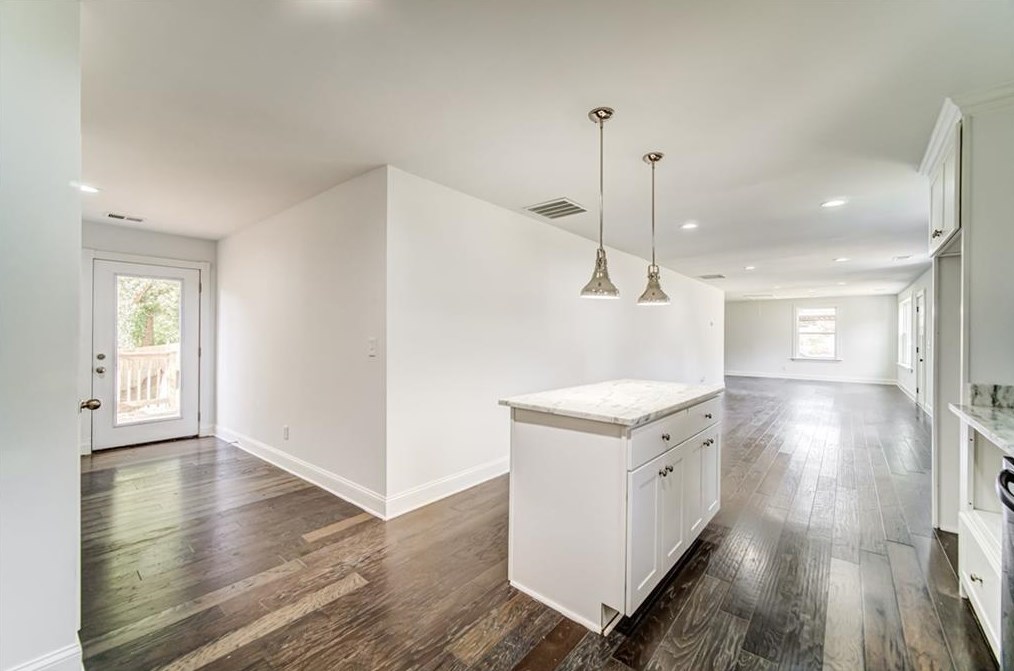 1971 Willa Dr, Decatur GA 30032-4267 exterior