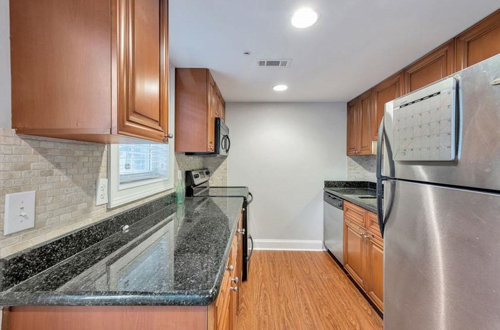 134 Rondak Cir, Smyrna GA  30080-4593 exterior
