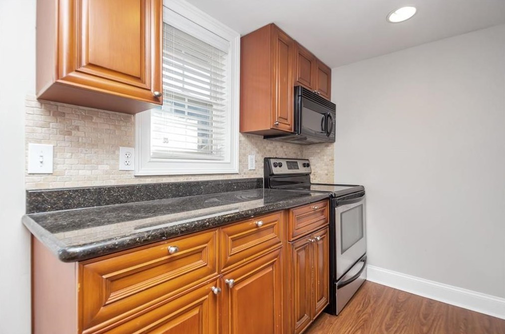 134 Rondak Cir, Smyrna GA  30080-4593 exterior