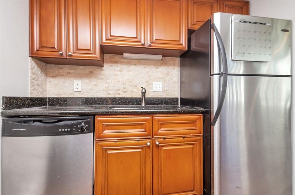 134 Rondak Cir, Smyrna GA  30080-4593 exterior