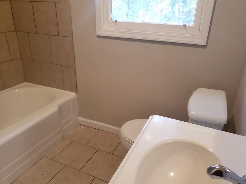 1980 Bandera Dr, Decatur GA  30032-7016 exterior