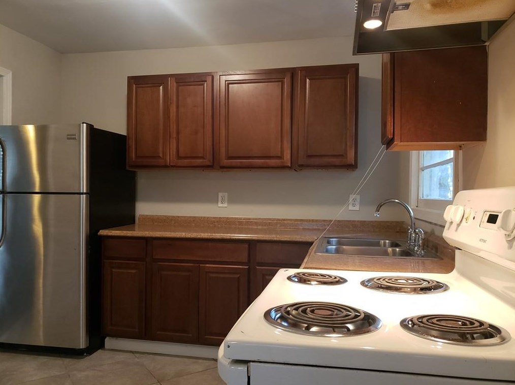 1980 Bandera Dr, Decatur GA  30032-7016 exterior