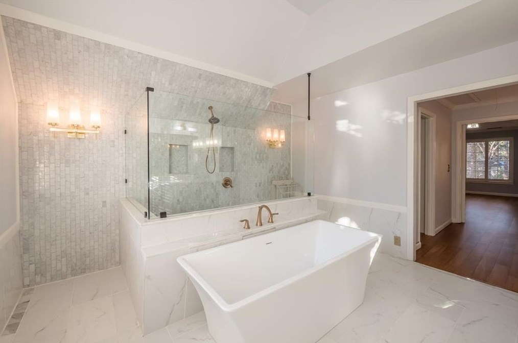 10410 Groomsbridge Rd, Alpharetta GA 30022-6029 exterior