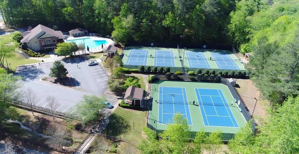 10410 Groomsbridge Rd, Alpharetta GA 30022-6029 exterior