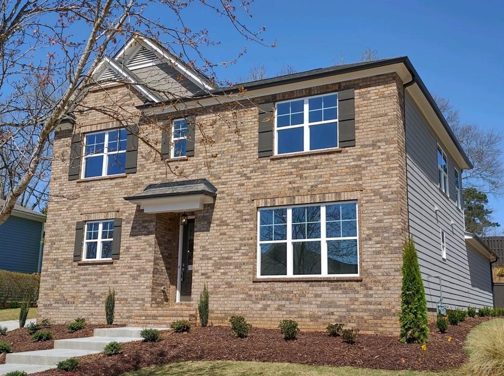 357 Edgewater Dr, Athens, GA 30605-2356