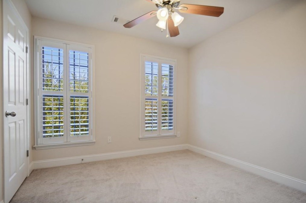 5 Highgate Trl, Decatur GA 30030-1334 exterior