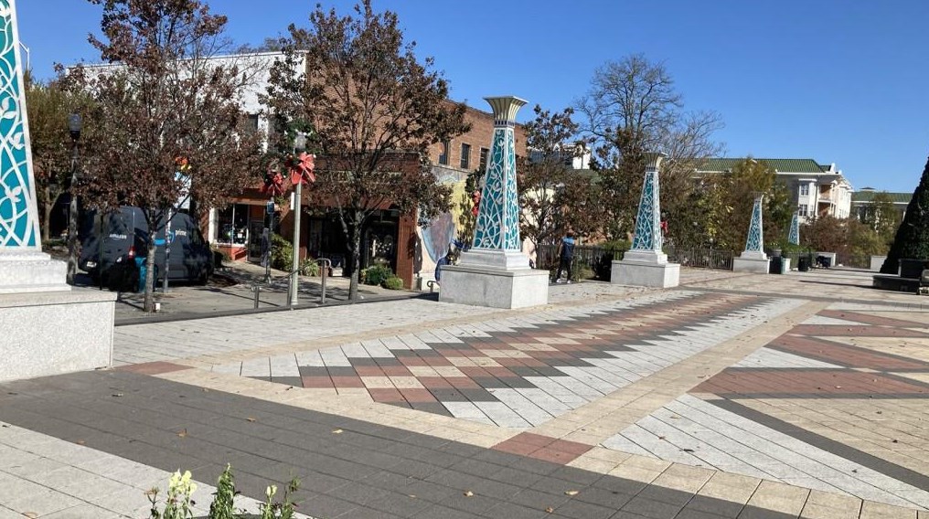 5 Highgate Trl, Decatur GA 30030-1334 exterior