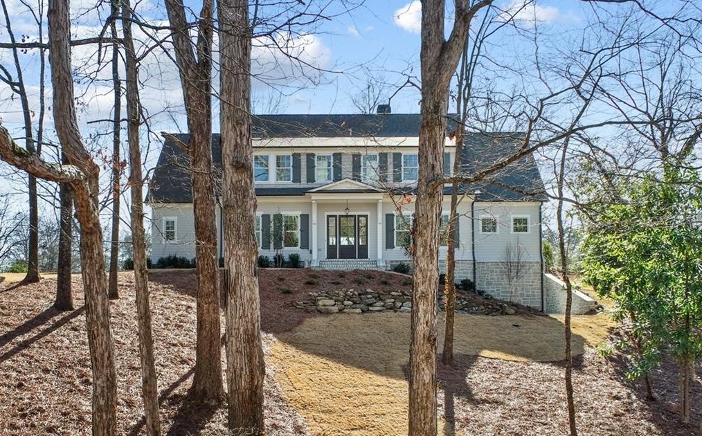 2866 Paces Lake Dr, Atlanta, GA 30339-4207