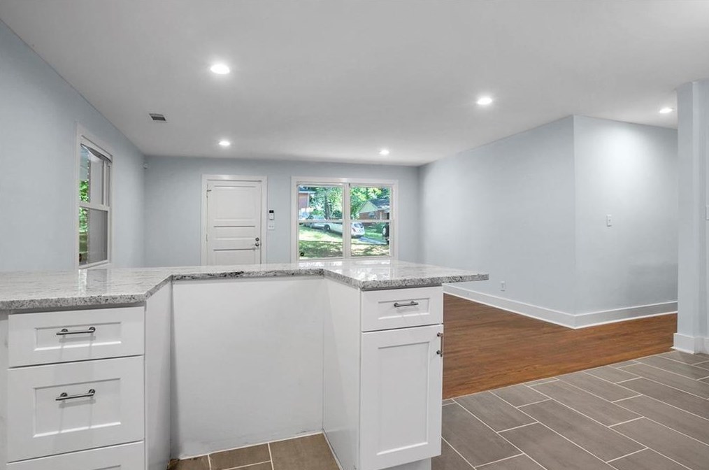 1717 Hollyhock Ter, Decatur GA  30032-4828 exterior