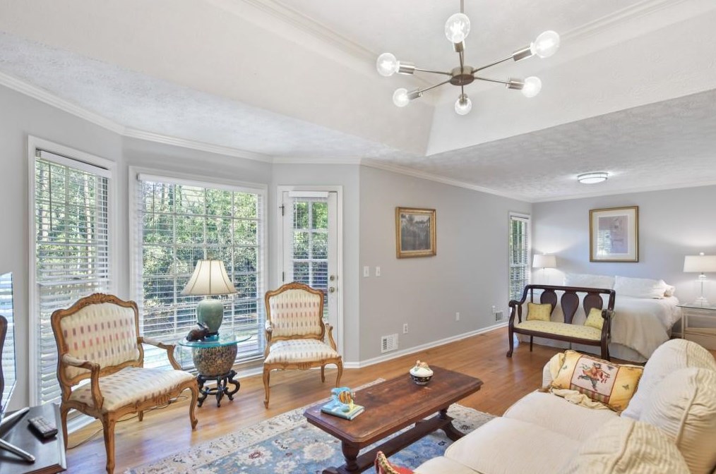 3803 Watkins Pl, Atlanta GA  30319-1828 exterior