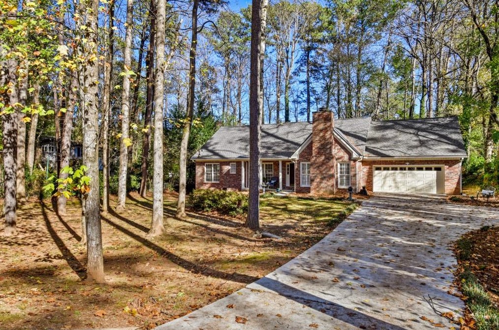 3803 Watkins Pl, Atlanta, GA 30319-1828
