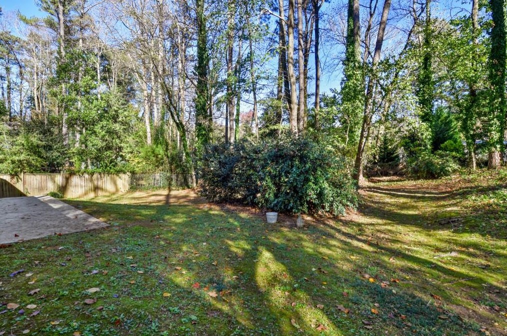 3803 Watkins Pl, Atlanta GA  30319-1828 exterior