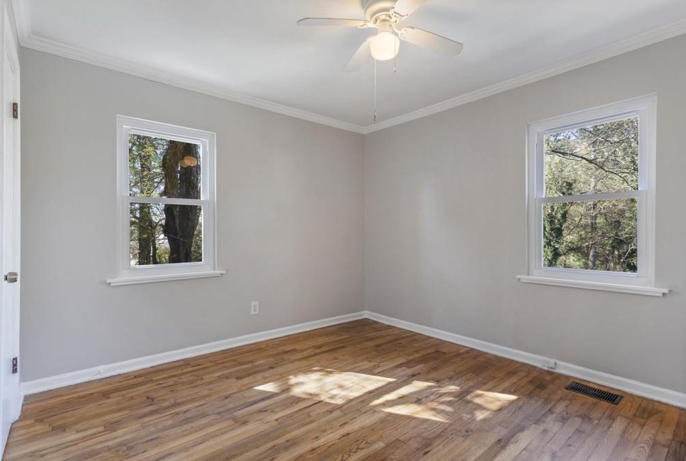 1022 Shepherds Ln, Atlanta GA 30324-4612 exterior