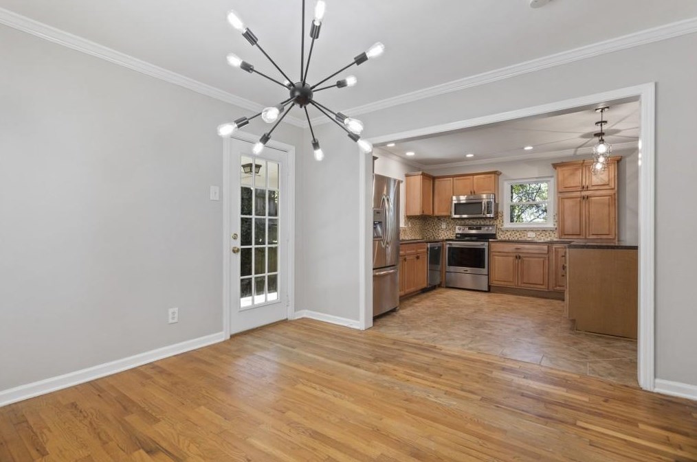 1022 Shepherds Ln, Atlanta GA 30324-4612 exterior