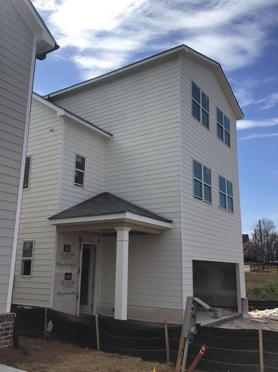 1431 Pierce Ave, Smyrna, GA 30080-2151