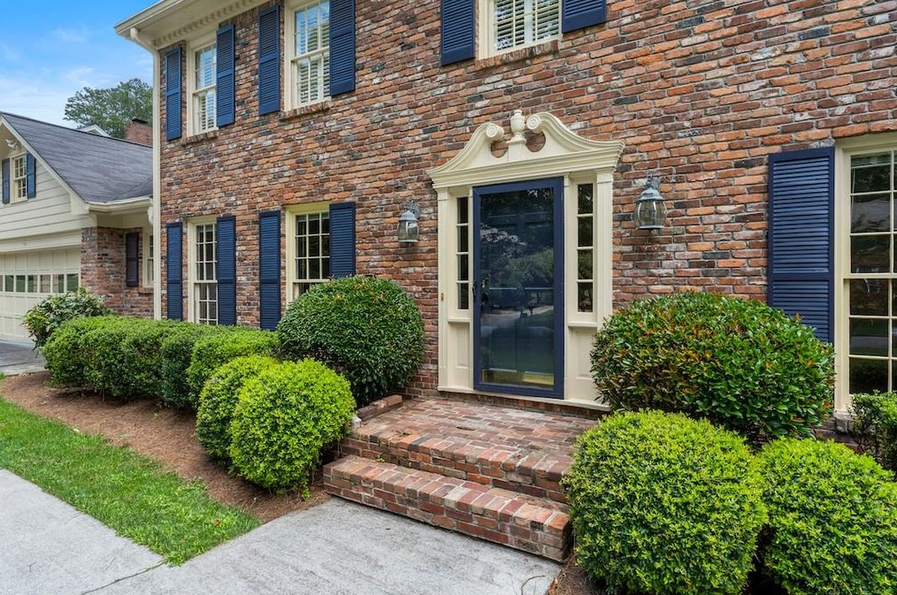 4739 Shadow Bnd, Atlanta, GA 30338-4927