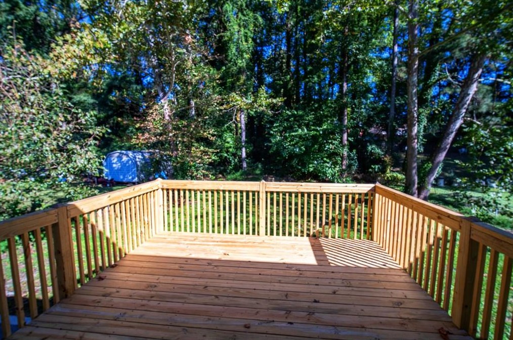 2042 Barberrie Ln, Decatur GA 30032-3918 exterior