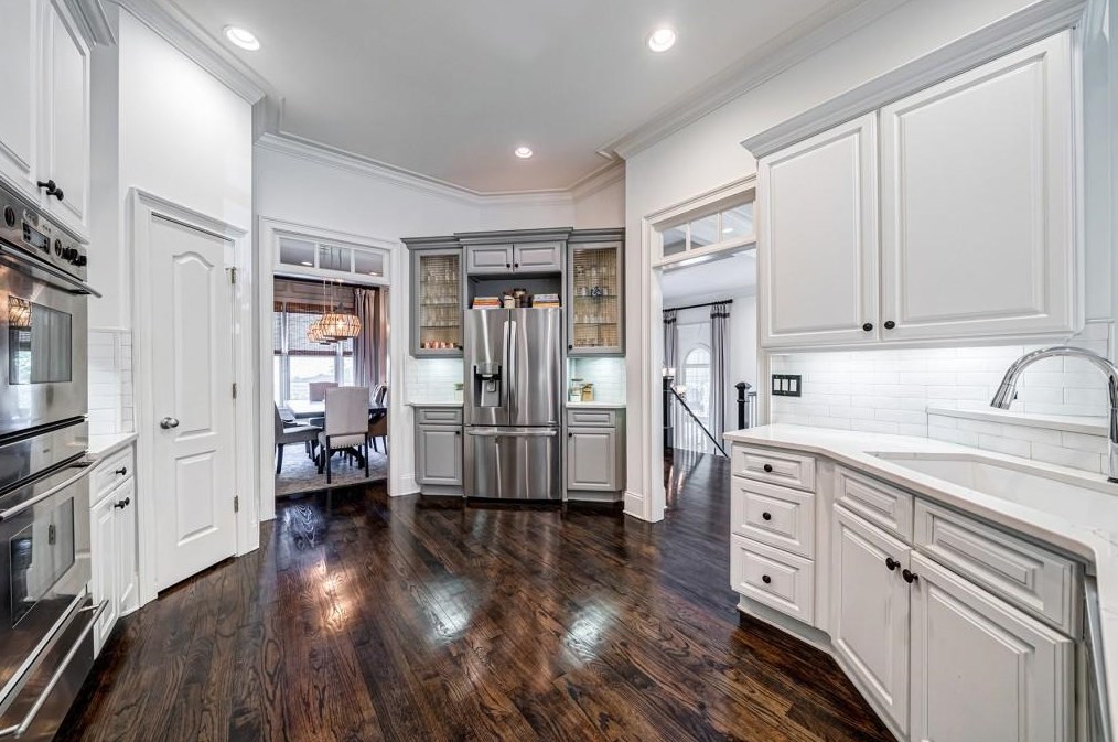 1353 Vlg Park Dr, Atlanta GA 30319-3480 exterior