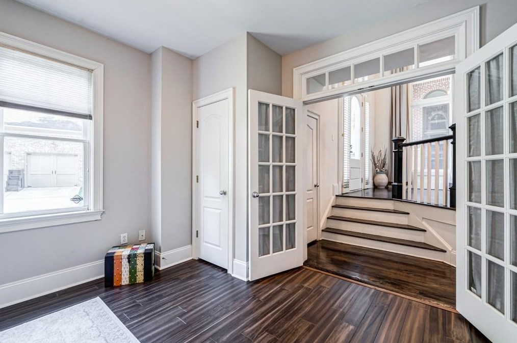 1353 Vlg Park Dr, Atlanta GA 30319-3480 exterior