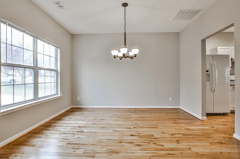 9865 Lauren Hall Ct, Alpharetta, GA 30022-7588