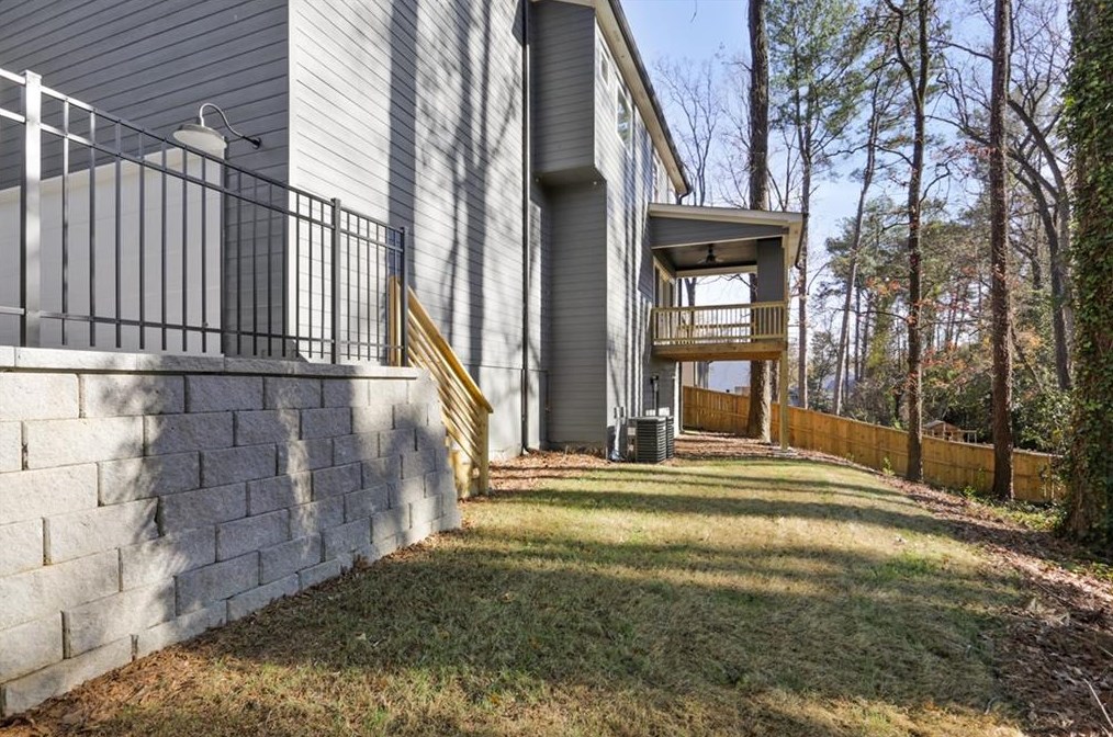 1543 Tryon Rd, Atlanta GA  30319-2940 exterior