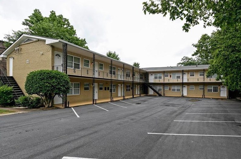 21 Delmont Dr Ne #5, Atlanta, GA 30305