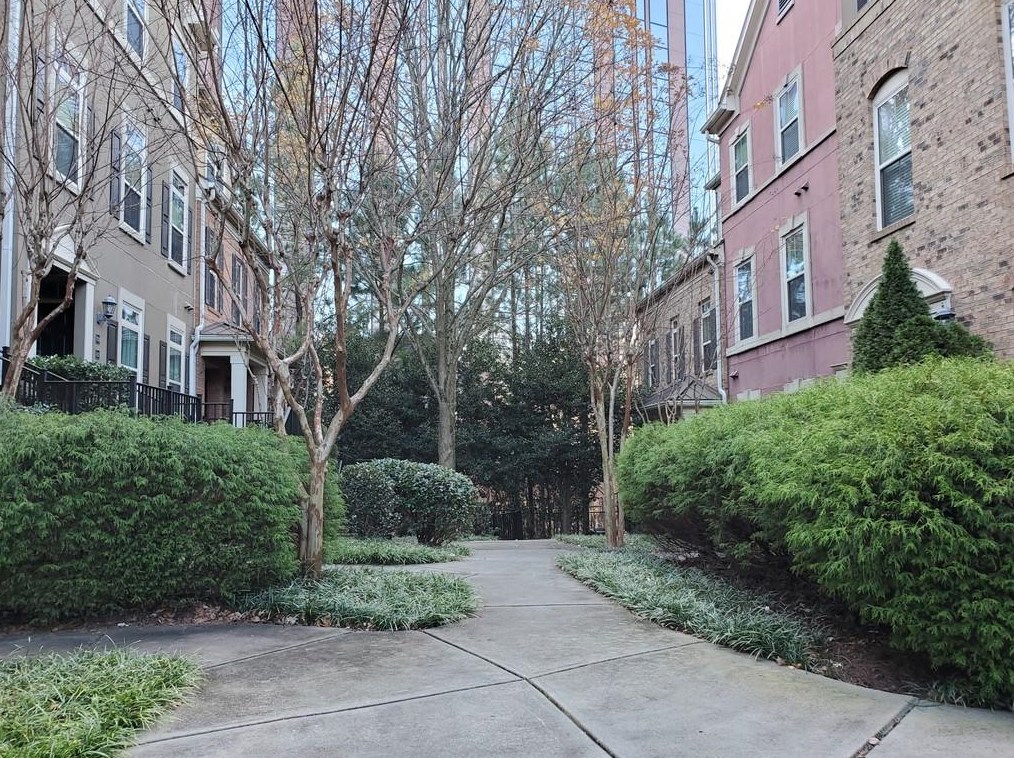 812 Perimeter Walk, Atlanta, GA 30338-4784