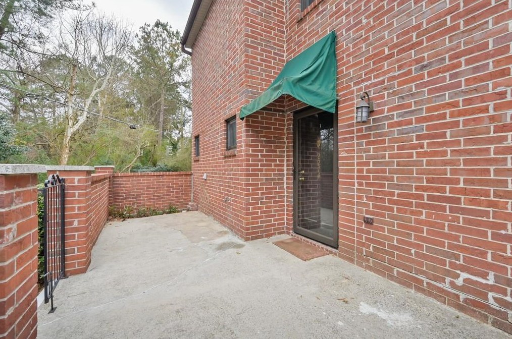 2274 Pernoshal Ct, Atlanta, GA 30338-6448