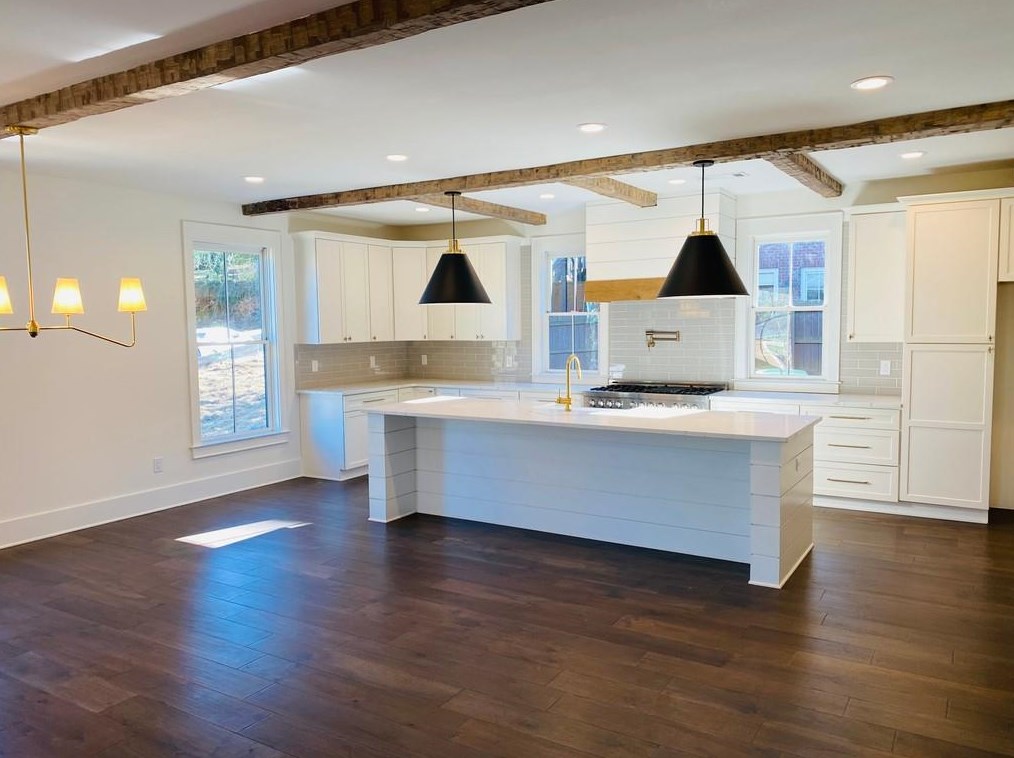 67 Maple St, Roswell, GA 30075-4947