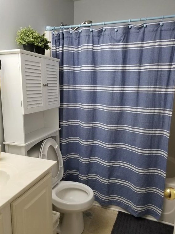 1245 Chimney Trce Way, Lawrenceville GA 30045-7052 exterior