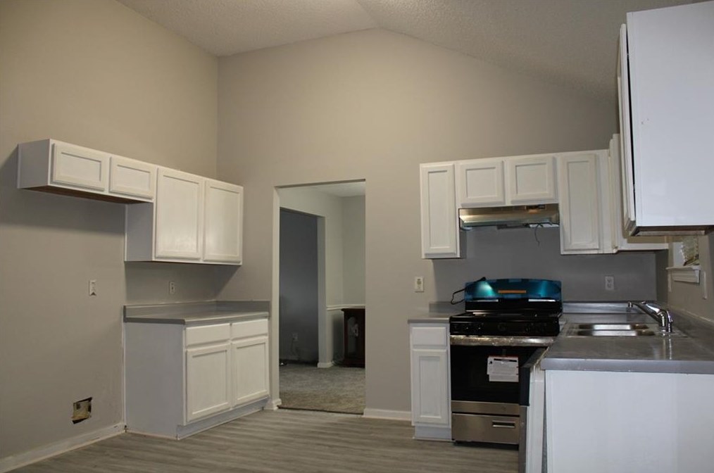 3803 Waldrop Hills Dr, Decatur, GA 30034-6730
