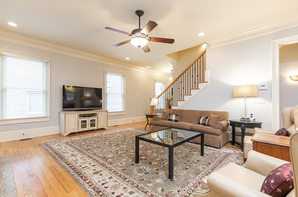 3174 Silver Lk Dr, Atlanta GA 30319-2344 exterior